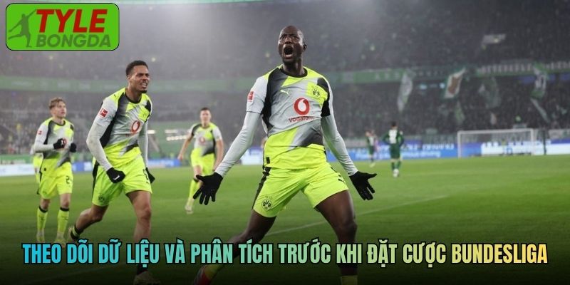 Người chơi theo dõi dữ liệu và phân tích trước khi đặt cược Bundesliga